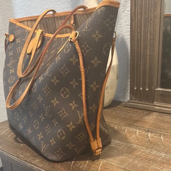 Louis Vuitton Neverfull GM - Picture 4 of 11